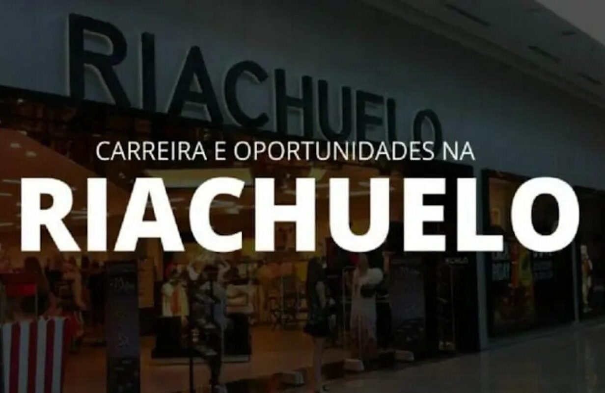 Riachuelo Abre Vagas Para Operadora De Caixa Assistente De Atendimento